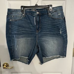 New w Tags - 8’’ Torrid Jean Shorts